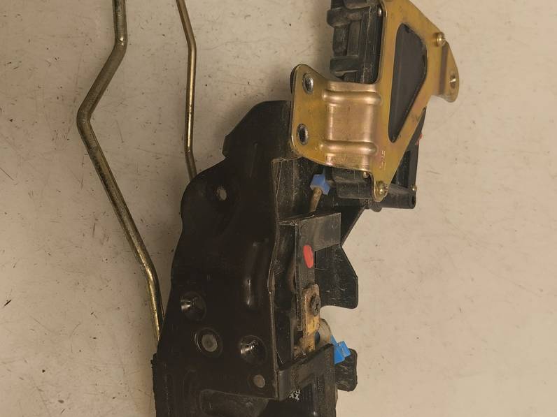 CERRADURA PUERTA DELANTERA DERECHA HYUNDAI ACCENT 2005 1.3 (86 CV)