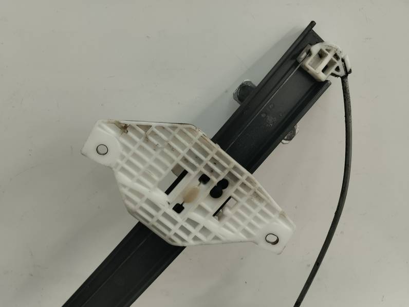 ELEVALUNAS DELANTERO IZQUIERDO HYUNDAI ACCENT 2005 1.3 (86 CV)