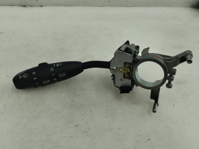 MANDO LIMPIA MERCEDES CLASE A 2009 2.0 CDI (109 CV)