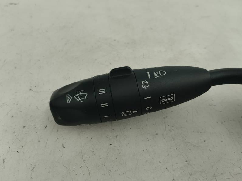 MANDO LIMPIA MERCEDES CLASE A 2009 2.0 CDI (109 CV)