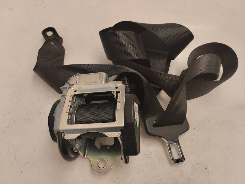 CINTURON SEGURIDAD TRASERO DERECHO MERCEDES CLASE A 2009 2.0 CDI (109 CV)