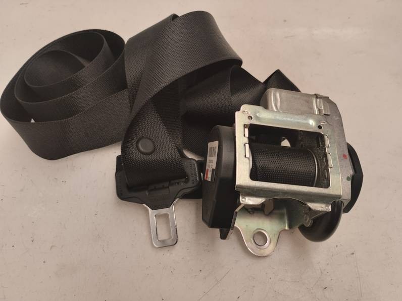 CINTURON SEGURIDAD TRASERO IZQUIERDO MERCEDES CLASE A 2009 2.0 CDI (109 CV)