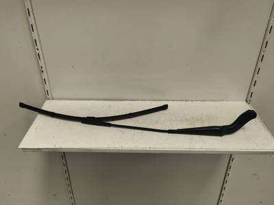 BRAZO LIMPIA DELANTERO DERECHO MERCEDES CLASE A 2009 2.0 CDI (109 CV)