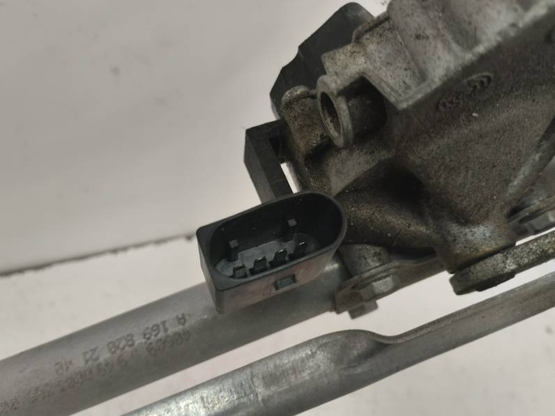 MOTOR LIMPIA DELANTERO MERCEDES CLASE A 2009 2.0 CDI (109 CV)