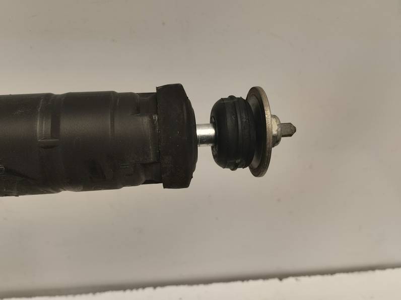 AMORTIGUADOR TRASERO DERECHO MERCEDES CLASE A 2009 2.0 CDI (109 CV)