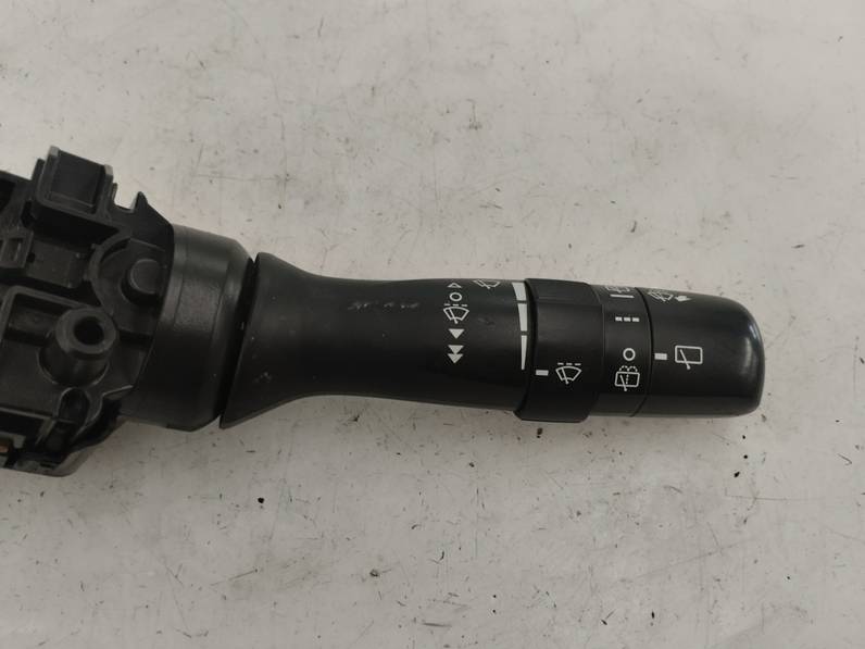 MANDO LIMPIA TOYOTA VERSO 2010 2.0 D-4D (126 CV)