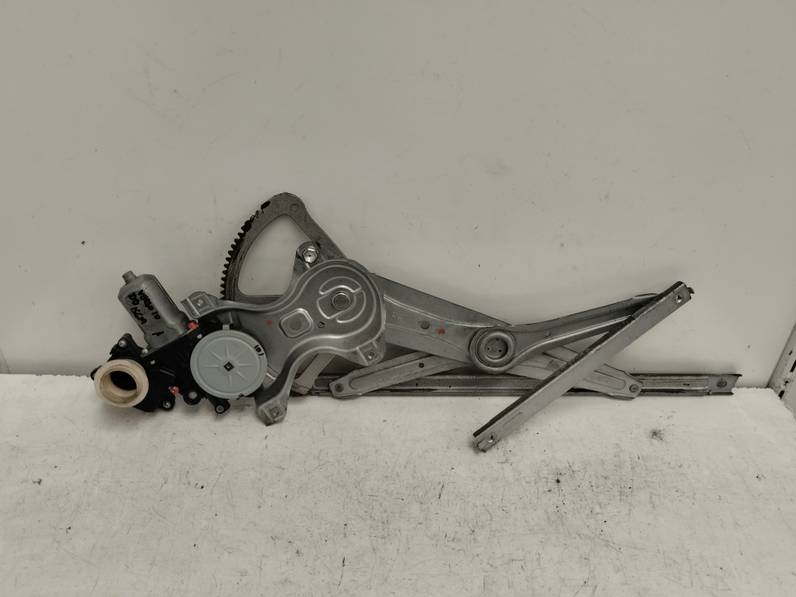 ELEVALUNAS DELANTERO DERECHO TOYOTA VERSO 2010 2.0 D-4D (126 CV)