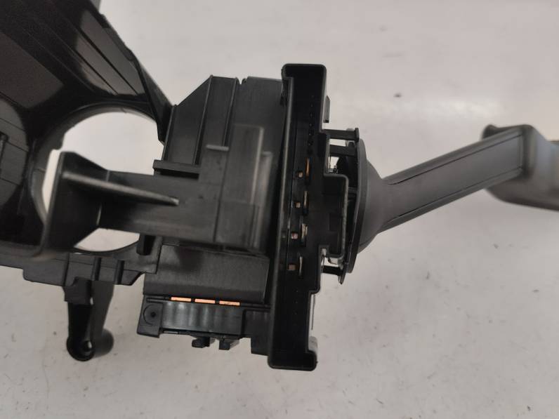 MANDO MULTIFUNCION SEAT IBIZA 2016 1.2 TSI (90 CV)