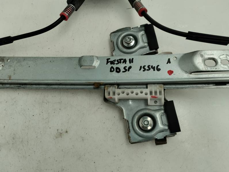 ELEVALUNAS DELANTERO DERECHO FORD FIESTA 2011 1.25 16V (82 CV)