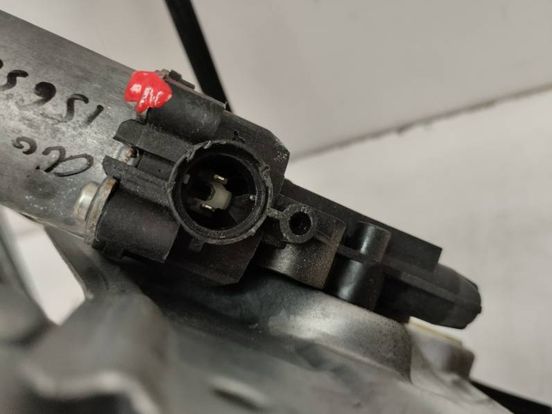 ELEVALUNAS DELANTERO IZQUIERDO RENAULT CLIO III 2010 1.5 DCI D (86 CV)