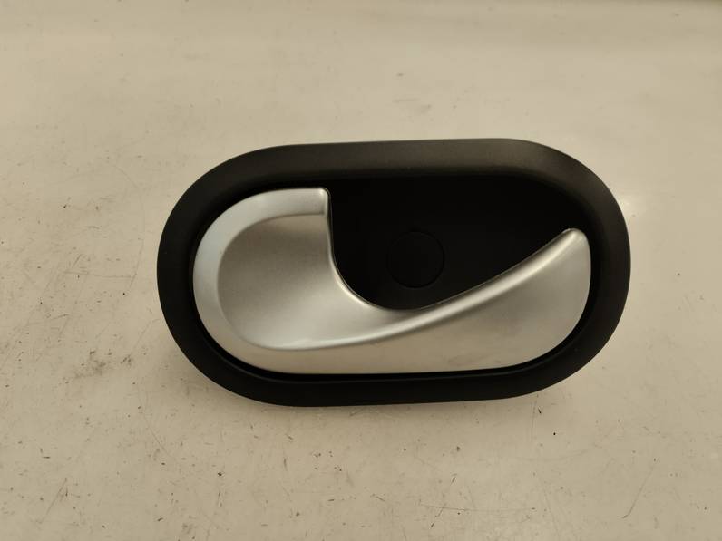 MANETA INTERIOR TRASERA IZQUIERDA RENAULT CLIO III 2010 1.5 DCI D (86 CV)