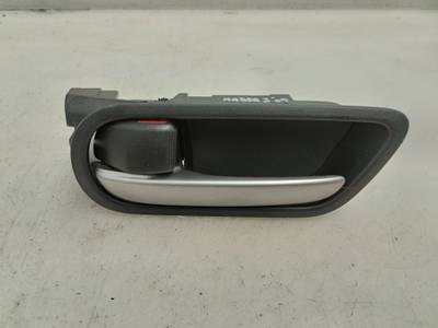 MANETA INTERIOR TRASERA IZQUIERDA MAZDA 3 LIM 2009 2.2 TURBODIESEL (150 CV)