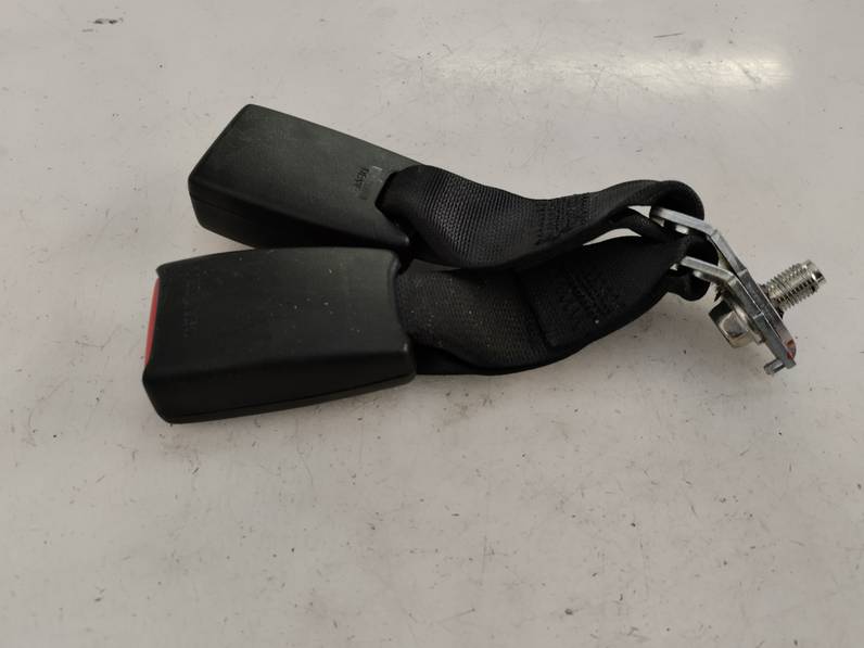 CINTURON SEGURIDAD TRASERO DERECHO MAZDA 3 LIM 2009 2.2 TURBODIESEL (150 CV)