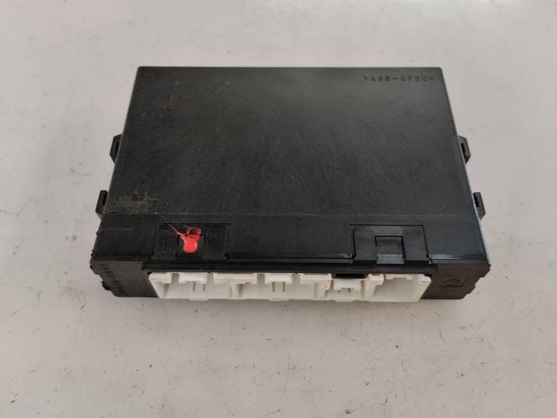 CAJA RELES FUSIBLES MAZDA 3 LIM 2009 2.2 TURBODIESEL (150 CV)