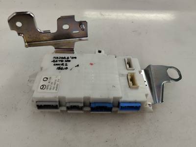 CAJA RELES FUSIBLES MAZDA 3 LIM 2009 2.2 TURBODIESEL (150 CV)