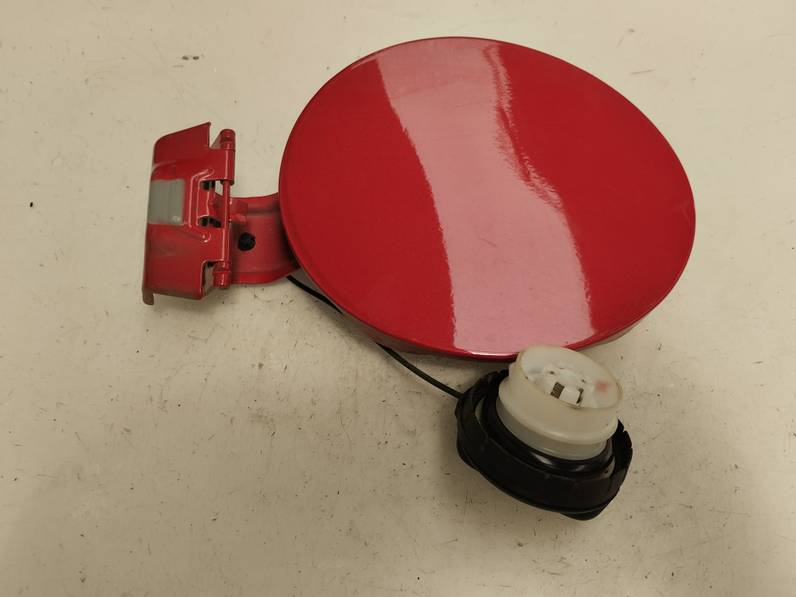 TAPA EXTERIOR COMBUSTIBLE MAZDA 3 LIM 2009 2.2 TURBODIESEL (150 CV)