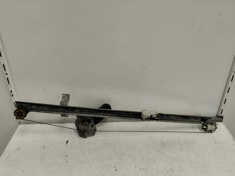 ELEVALUNAS DELANTERO IZQUIERDO PEUGEOT BOXER CAJA CERR TECHO SOBREELEV 1999 2.5 TURBODIESEL (107 CV)