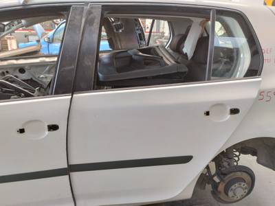 PUERTA TRASERA IZQUIERDA VOLKSWAGEN GOLF V BERLINA 2004 1.9 TDI (105 CV)