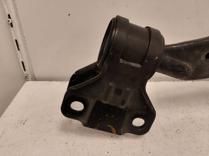 BRAZO SUSPENSION INFERIOR DELANTERO IZQUIERDO MAZDA 3 LIM 2009 2.2 TURBODIESEL (150 CV)