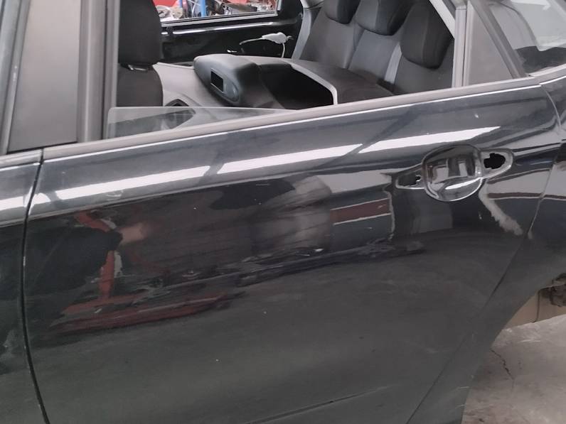 PUERTA TRASERA IZQUIERDA CITROEN C4 LIM 2014 1.4 16V (95 CV)