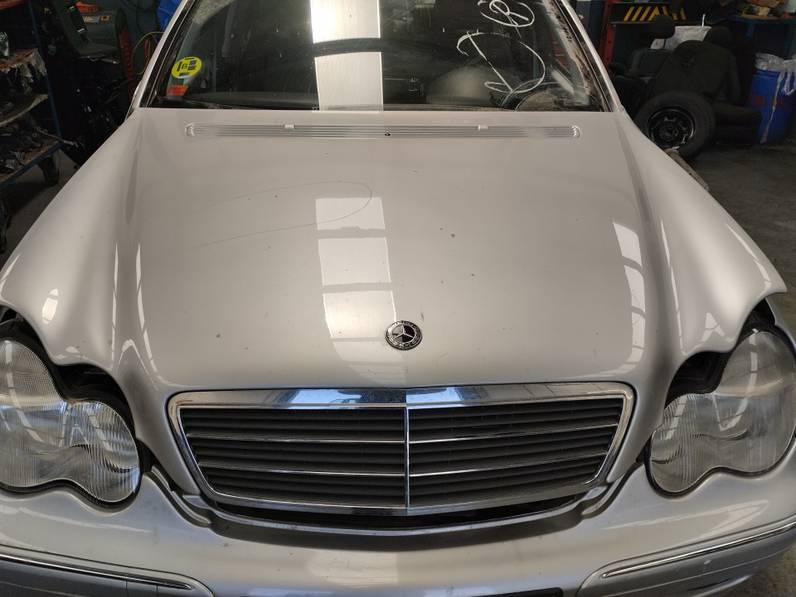 CAPOT MERCEDES CLASE C BERLINA 2001 2.6 (170 CV)