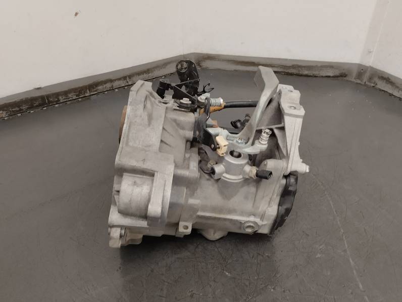 CAJA CAMBIOS SKODA OCTAVIA BERLINA 2002 1.9 TDI (90 CV)