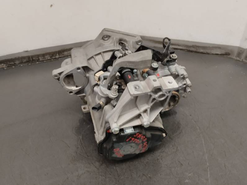 CAJA CAMBIOS SKODA OCTAVIA BERLINA 2002 1.9 TDI (90 CV)