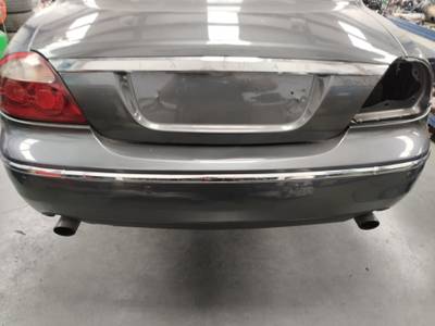 PARAGOLPES TRASERO JAGUAR S TYPE 2006 2.7 V6 D (207 CV)