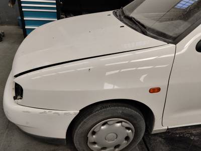 ALETA DELANTERA IZQUIERDA SEAT CORDOBA BERLINA 1999 1.4 (60 CV)