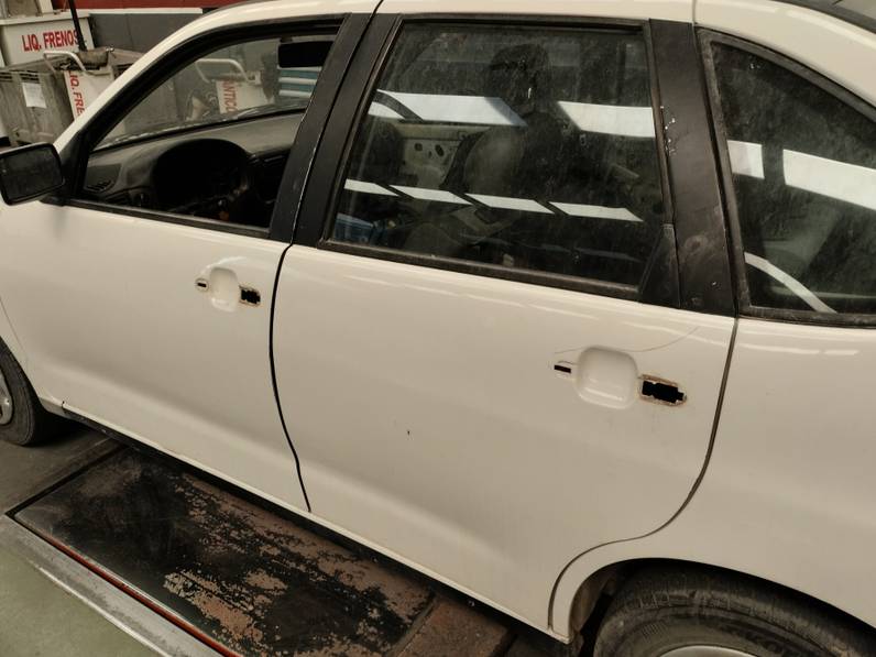 PUERTA TRASERA IZQUIERDA SEAT CORDOBA BERLINA 1999 1.4 (60 CV)