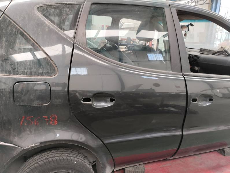 PUERTA TRASERA DERECHA MERCEDES CLASE A 2001 1.7 CDI D (90 CV)