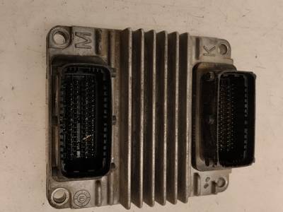 CENTRALITA MOTOR UCE OPEL ASTRA G BERLINA 2002 1.7 16V DTI (75 CV)