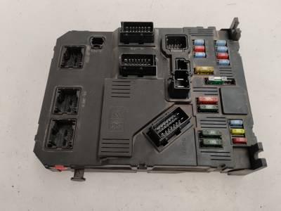 CAJA RELES FUSIBLES CITROEN C3 2005 1.4 HDI (68 CV)