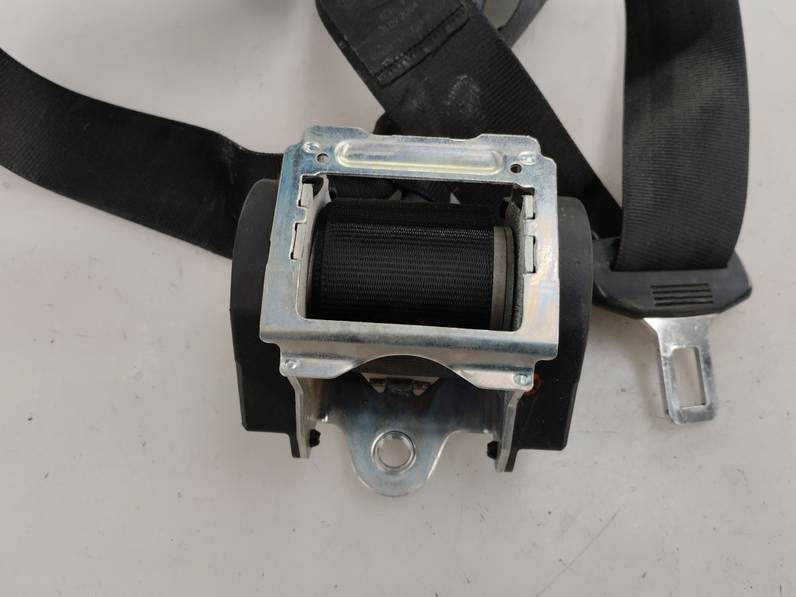 CINTURON SEGURIDAD TRASERO DERECHO VOLKSWAGEN GOLF V BERLINA 2004 1.9 TDI (105 CV)