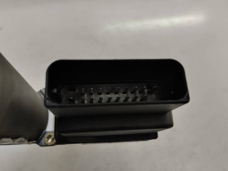 MOTOR ELEVALUNAS TRASERO DERECHO VOLKSWAGEN GOLF V BERLINA 2004 1.9 TDI (105 CV)