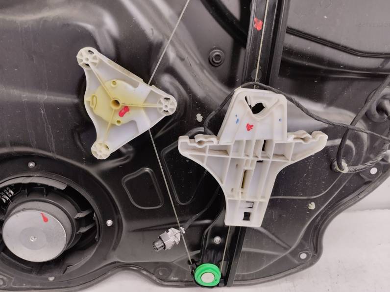 ELEVALUNAS TRASERO IZQUIERDO VOLKSWAGEN PASSAT BERLINA 2008 2.0 TDI DPF (170 CV)