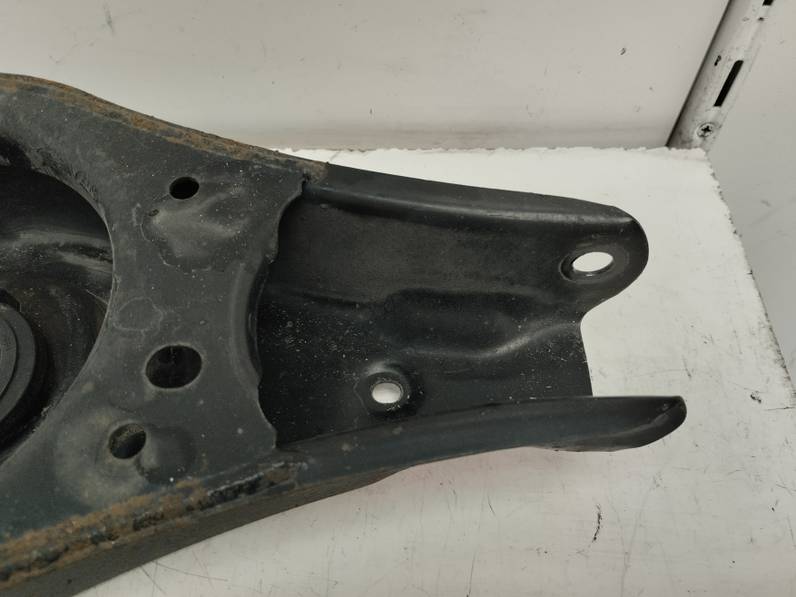 BRAZO SUSPENSION INFERIOR TRASERO IZQUIERDO VOLKSWAGEN PASSAT BERLINA 2008 2.0 TDI DPF (170 CV)