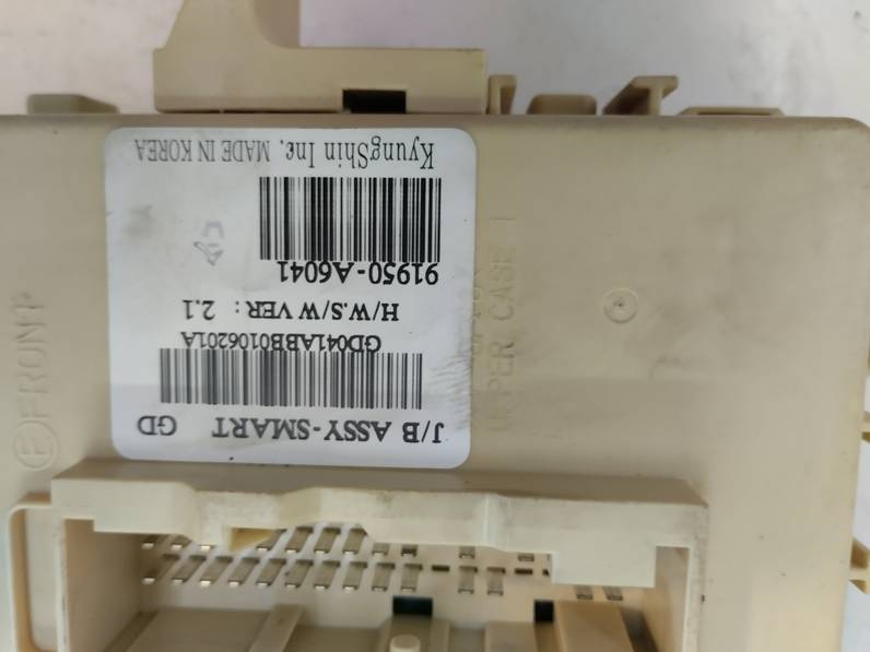 CAJA RELES FUSIBLES HYUNDAI I30 2012 1.4 (99 CV)