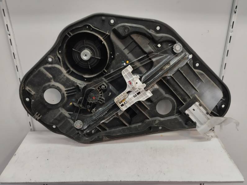 ELEVALUNAS TRASERO IZQUIERDO HYUNDAI I30 2012 1.4 (99 CV)