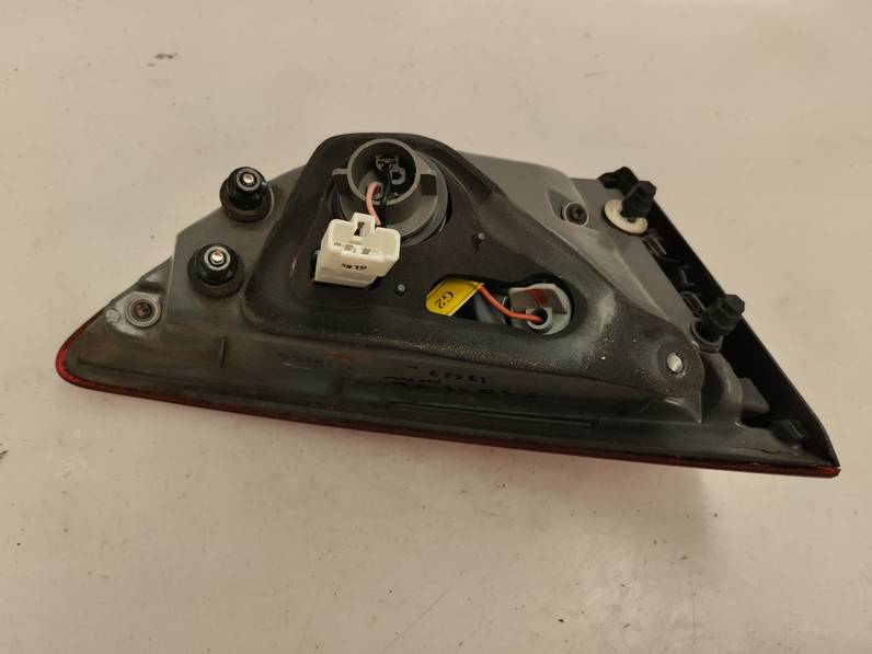 PILOTO TRASERO DERECHO INTERIOR HYUNDAI I30 2012 1.4 (99 CV)