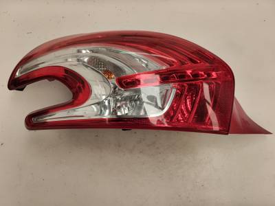 PILOTO TRASERO IZQUIERDO PEUGEOT 208 2013 1.4 HDI FAP (68 CV)