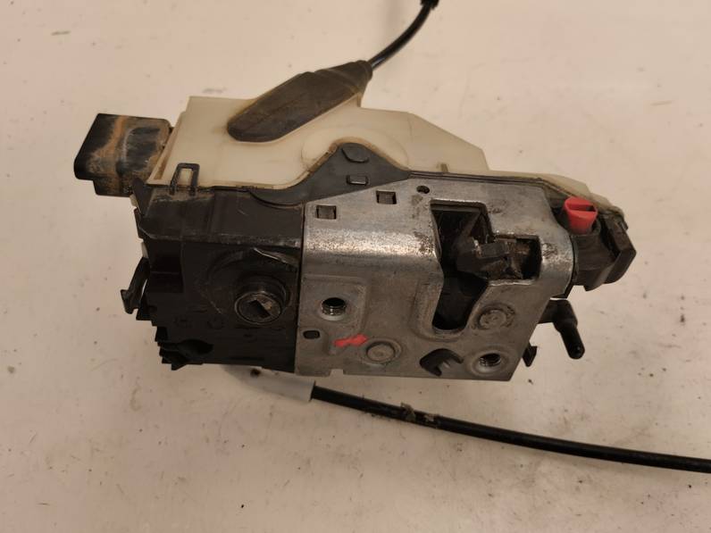 CERRADURA PUERTA TRASERA DERECHA PEUGEOT 208 2013 1.4 HDI FAP (68 CV)