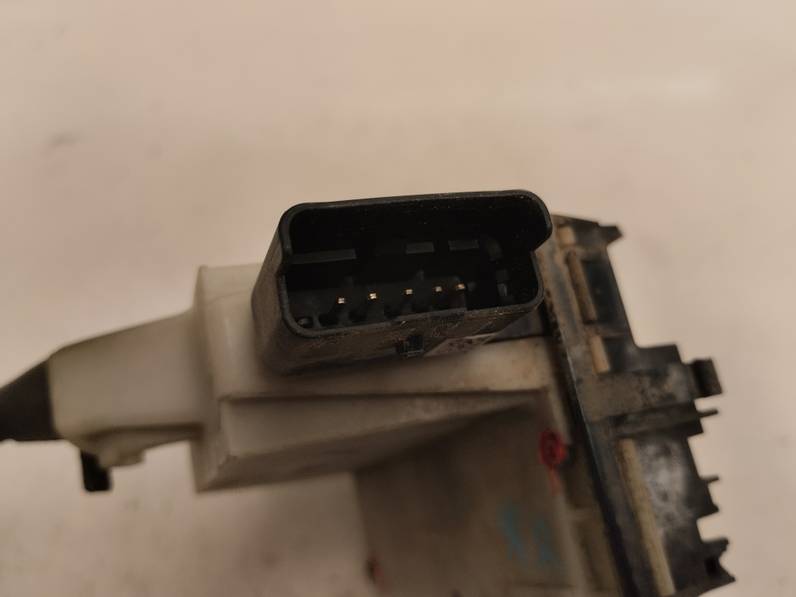 CERRADURA PUERTA DELANTERA DERECHA PEUGEOT 208 2013 1.4 HDI FAP (68 CV)