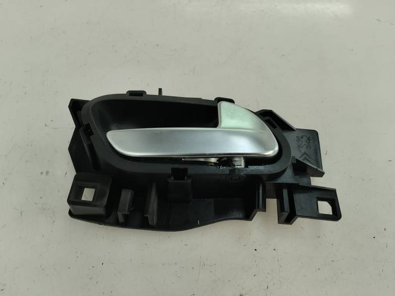 MANETA INTERIOR DELANTERA DERECHA PEUGEOT 208 2013 1.4 HDI FAP (68 CV)