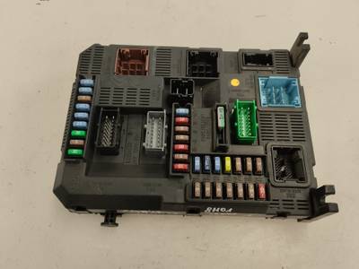 CAJA RELES FUSIBLES PEUGEOT 208 2013 1.4 HDI FAP (68 CV)