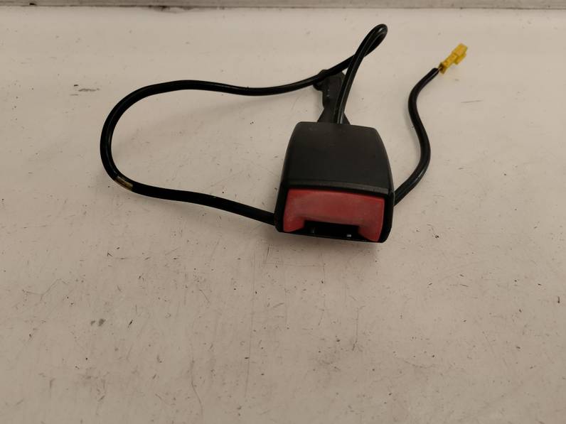 CINTURON SEGURIDAD DELANTERO DERECHO MERCEDES CLASE C BERLINA 2001 2.6 (170 CV)