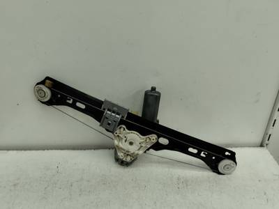 ELEVALUNAS TRASERO DERECHO MERCEDES CLASE C BERLINA 2001 2.6 (170 CV)