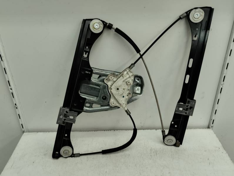 ELEVALUNAS DELANTERO IZQUIERDO MERCEDES CLASE C BERLINA 2001 2.6 (170 CV)