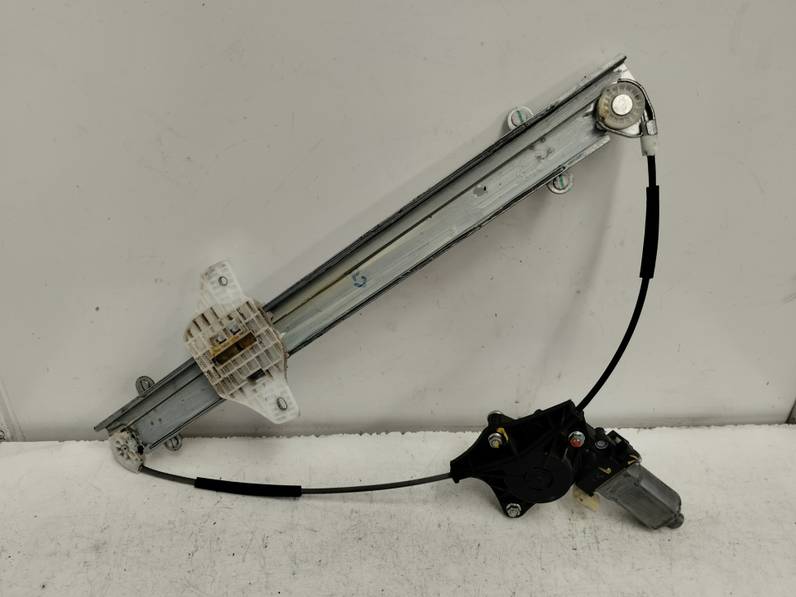 ELEVALUNAS DELANTERO DERECHO HYUNDAI I10 2017 1.2 (87 CV)