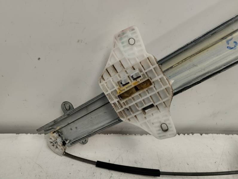 ELEVALUNAS DELANTERO DERECHO HYUNDAI I10 2017 1.2 (87 CV)